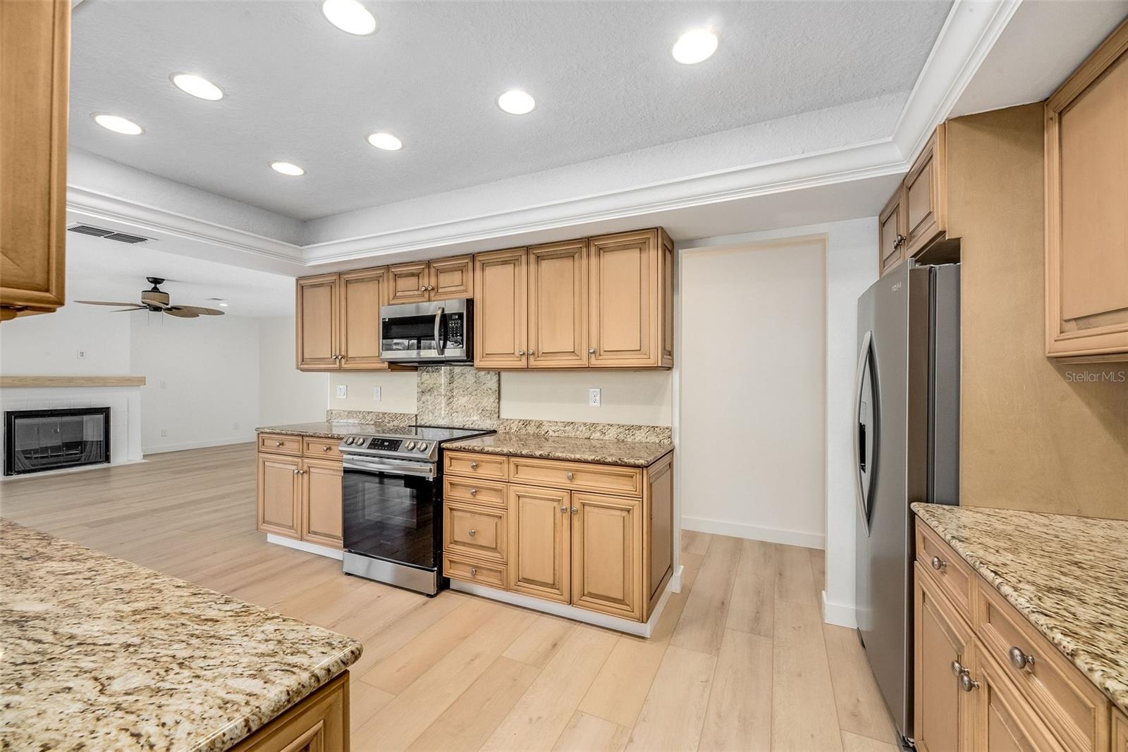 Image 32 of 47 For 5 Cache Cay Drive