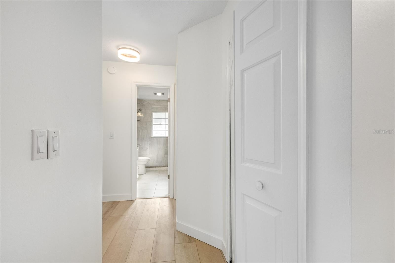 Image 38 of 47 For 5 Cache Cay Drive