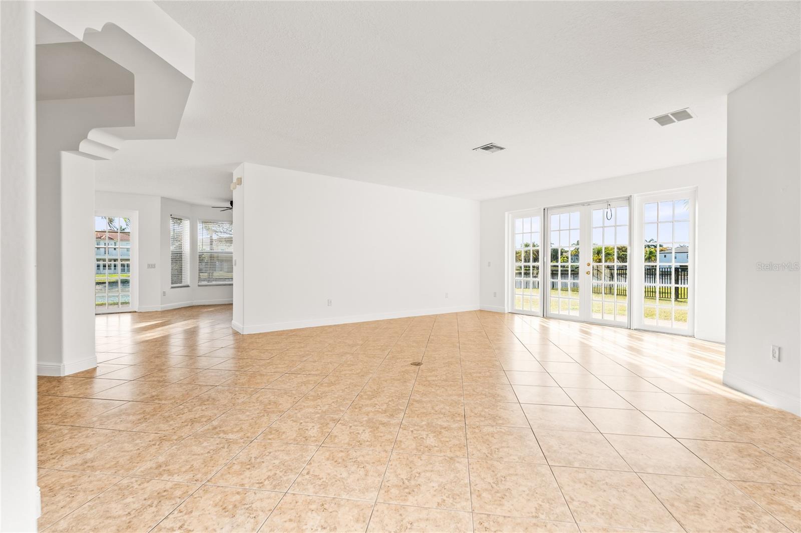 Image 10 of 70 For 2258 Balsan Way