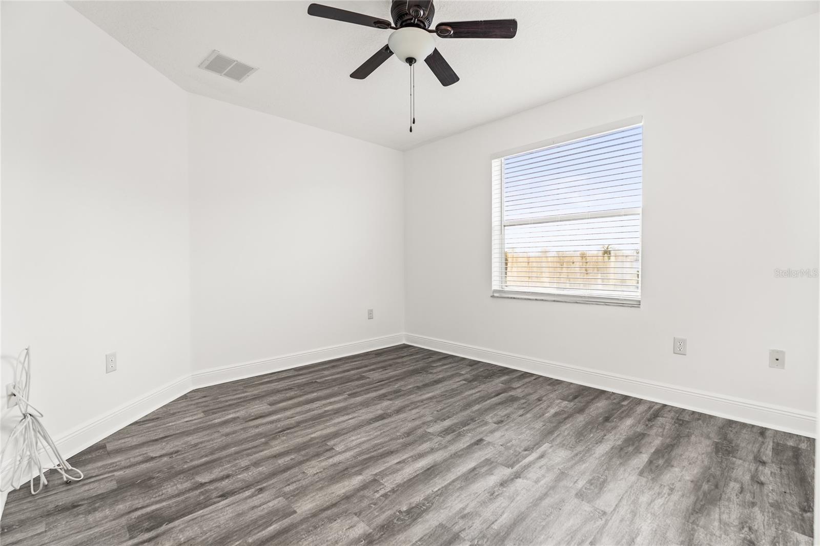 Image 27 of 70 For 2258 Balsan Way