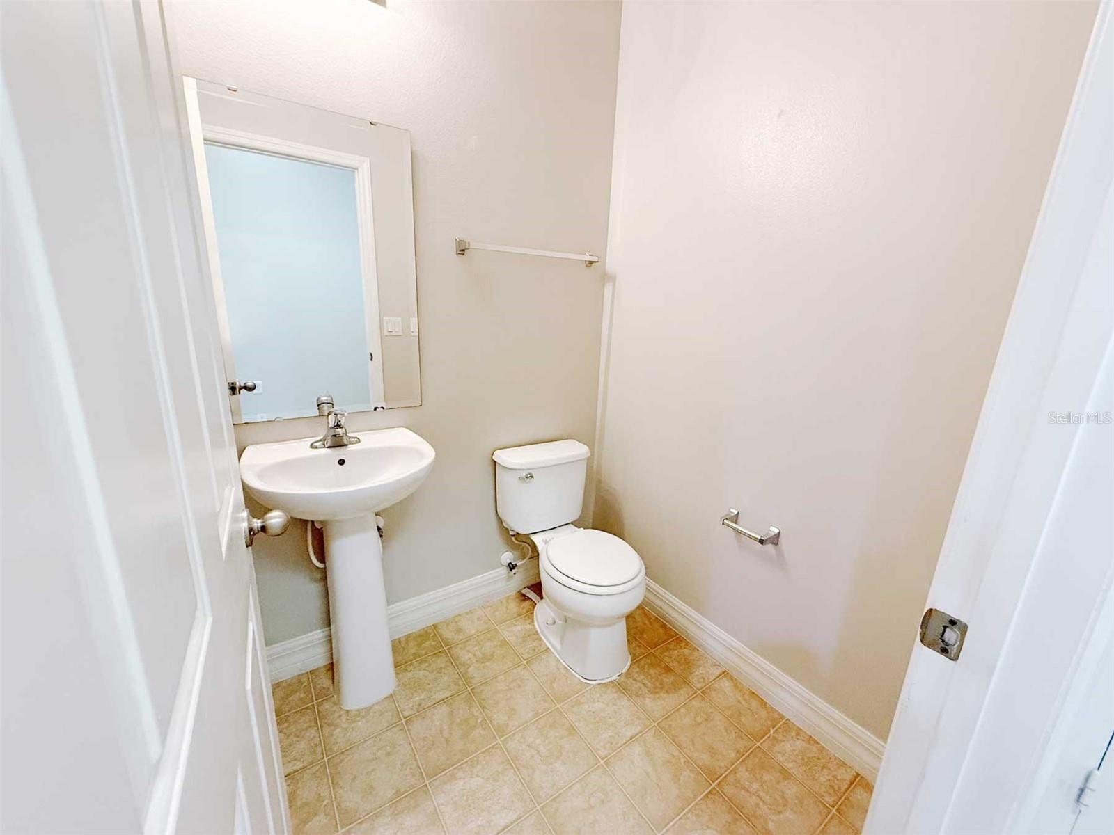 Image 16 of 45 For 1208 Sawgrass Pointe Drive