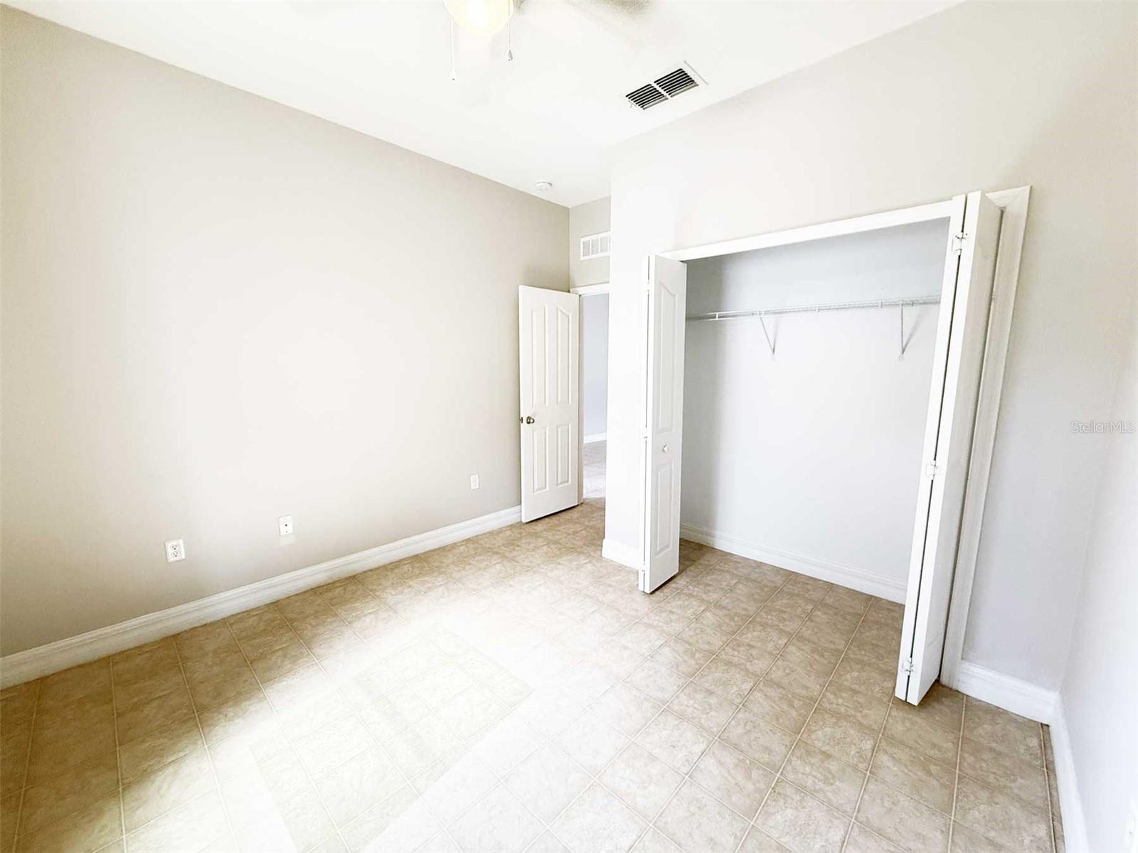 Image 3 of 45 For 1208 Sawgrass Pointe Drive