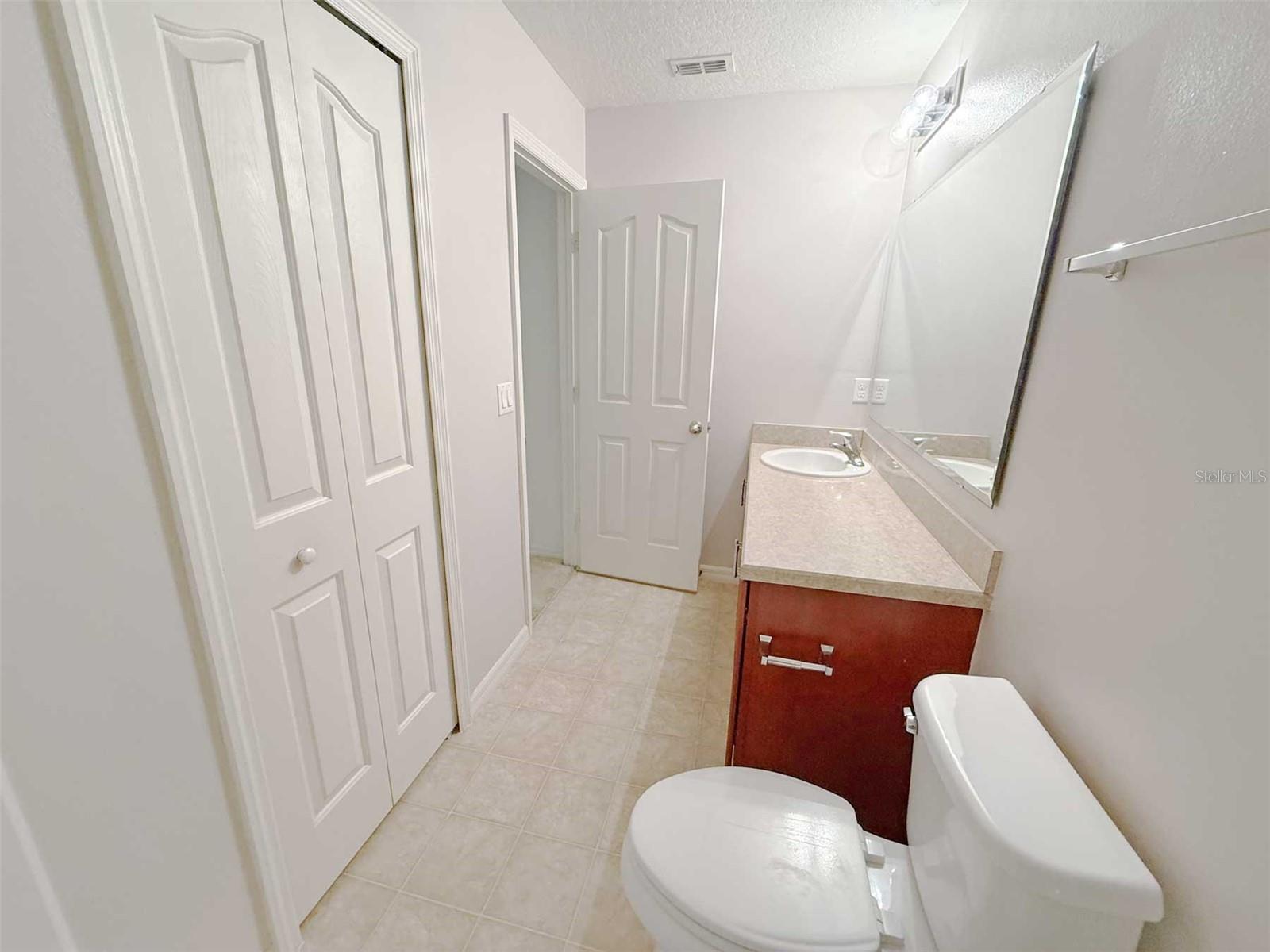 Image 33 of 45 For 1208 Sawgrass Pointe Drive