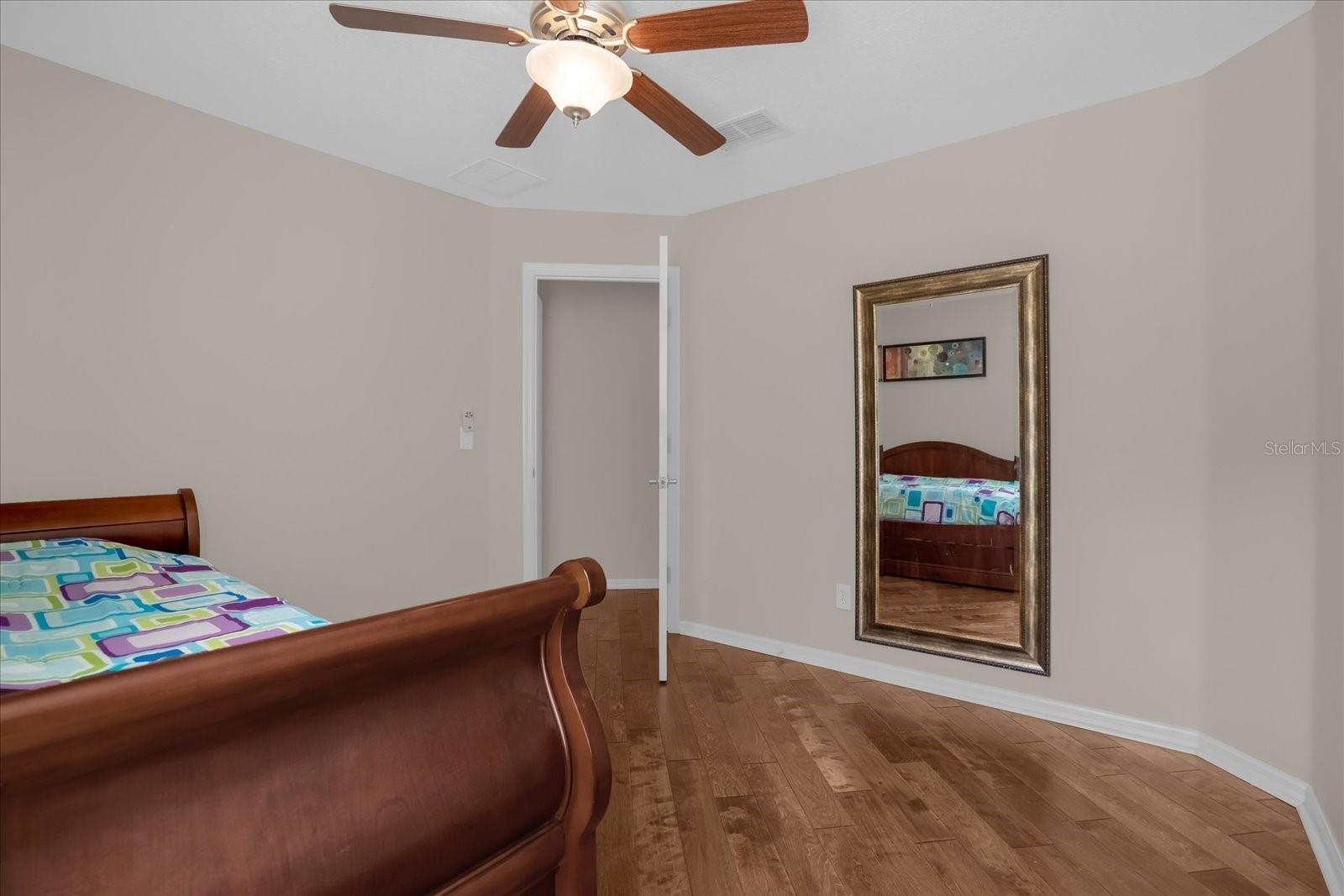 Image 19 of 33 For 2284 Pickford Circle