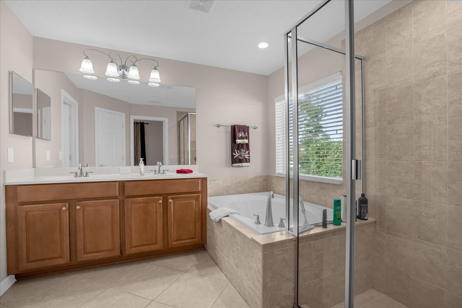 Image 26 of 33 For 2284 Pickford Circle