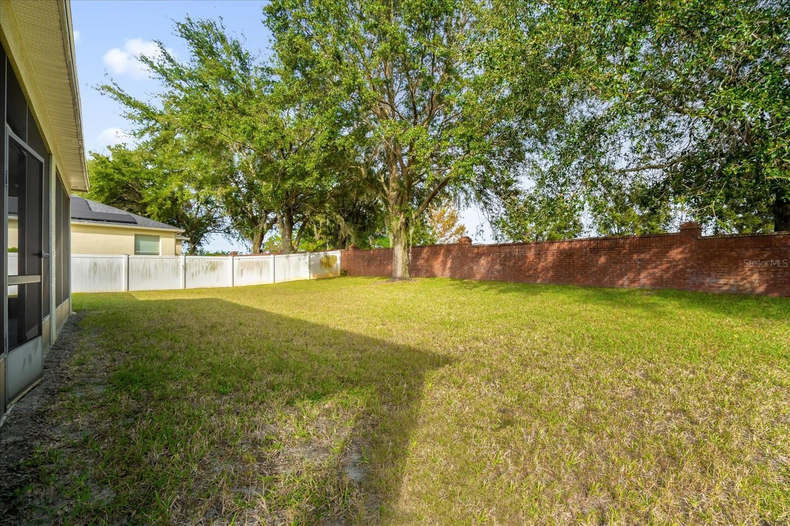 Image 31 of 33 For 2284 Pickford Circle