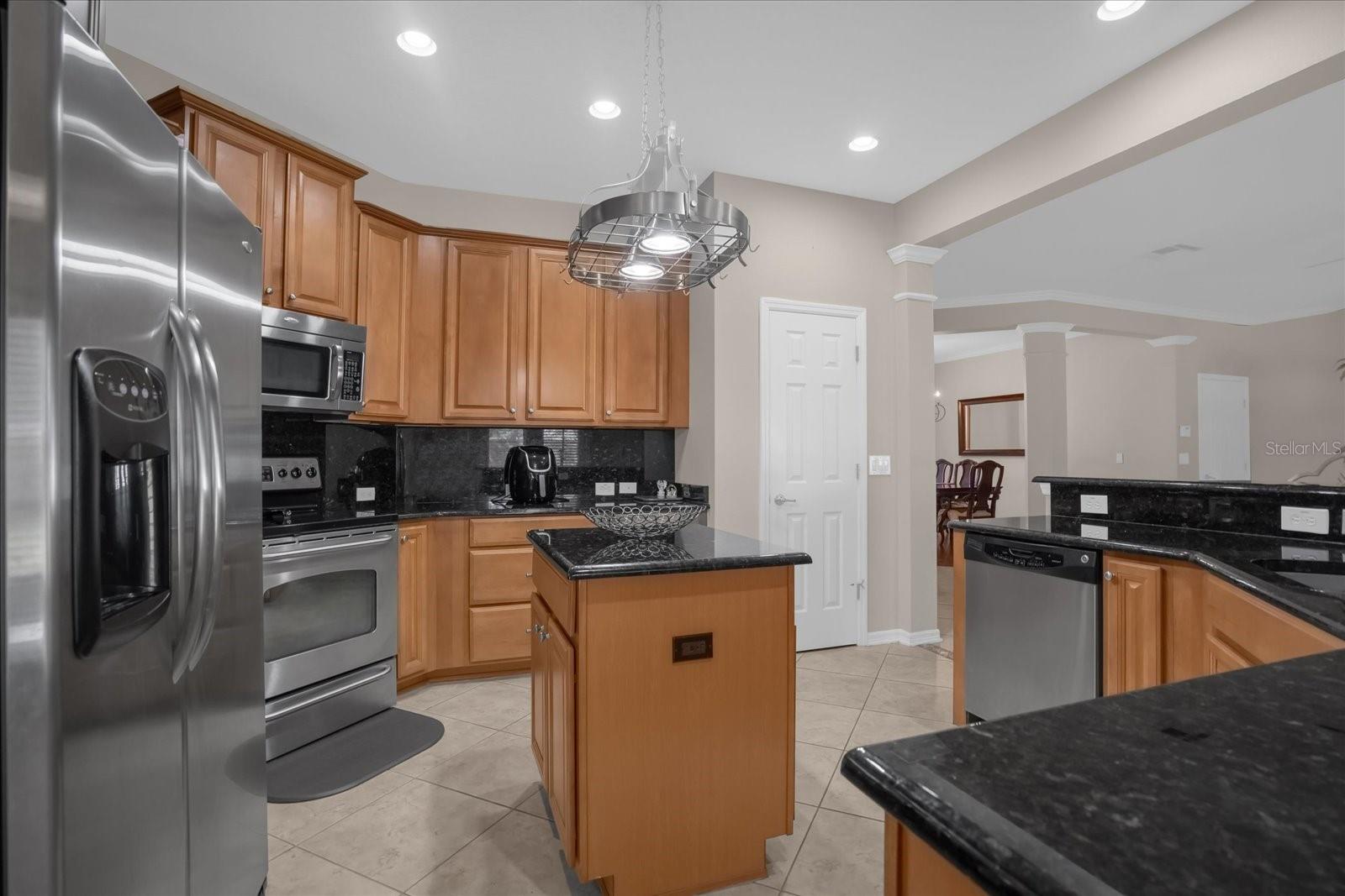 Image 6 of 33 For 2284 Pickford Circle