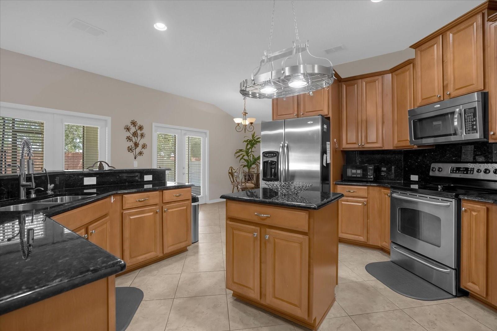 Image 7 of 33 For 2284 Pickford Circle