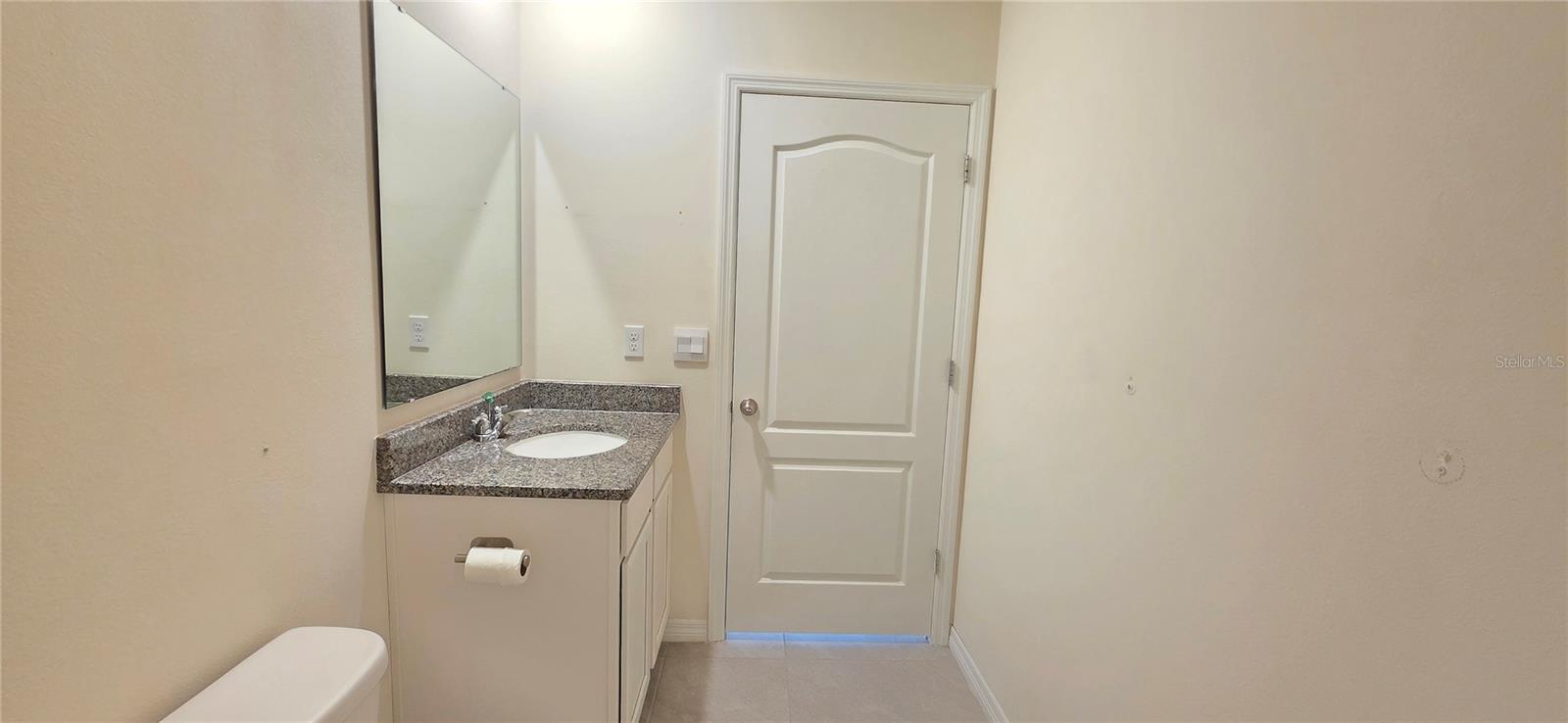 Image 20 of 23 For 3383 Hammond Point