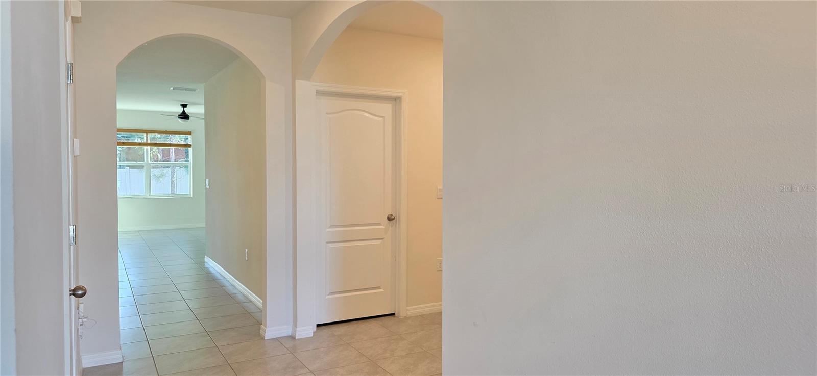 Image 21 of 23 For 3383 Hammond Point