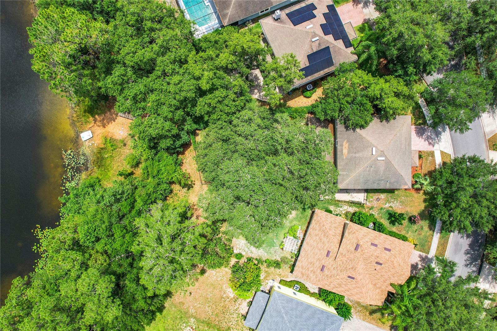 Image 91 of 94 For 3329 Lake Jean Drive