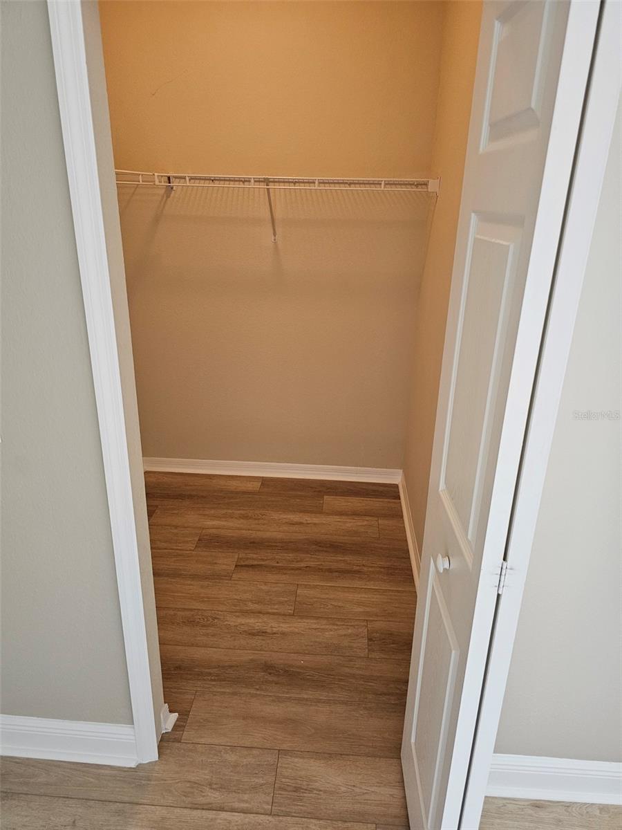 Image 23 of 49 For 1301 Eastern Pecan Place 203