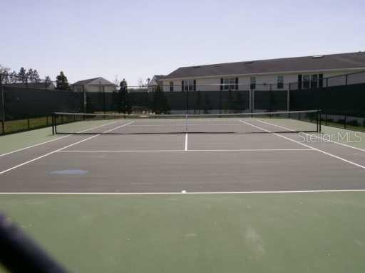 Image 40 of 49 For 1301 Eastern Pecan Place 203