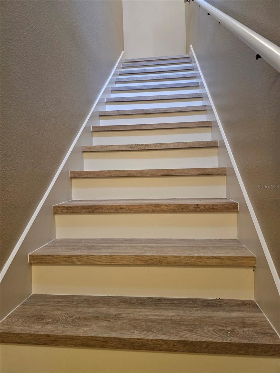 Image 5 of 49 For 1301 Eastern Pecan Place 203