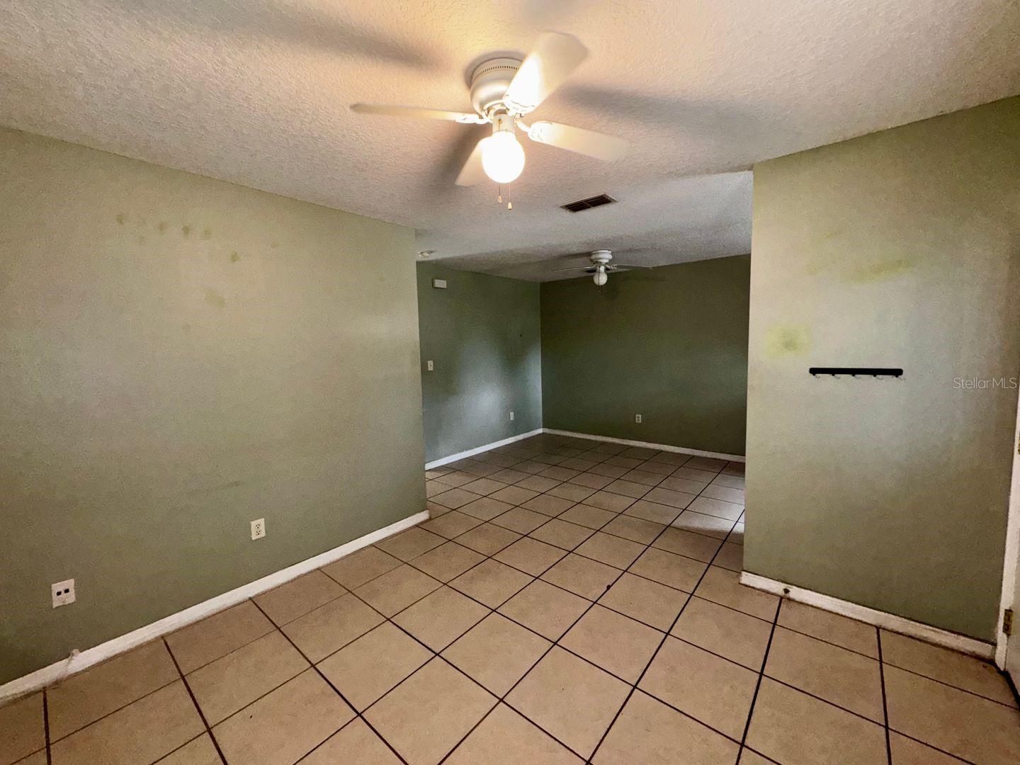 Image 2 of 17 For 6741 Magnolia Pointe Circle