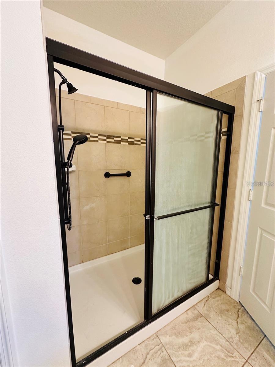 Image 8 of 13 For 2886 Boating Boulevard