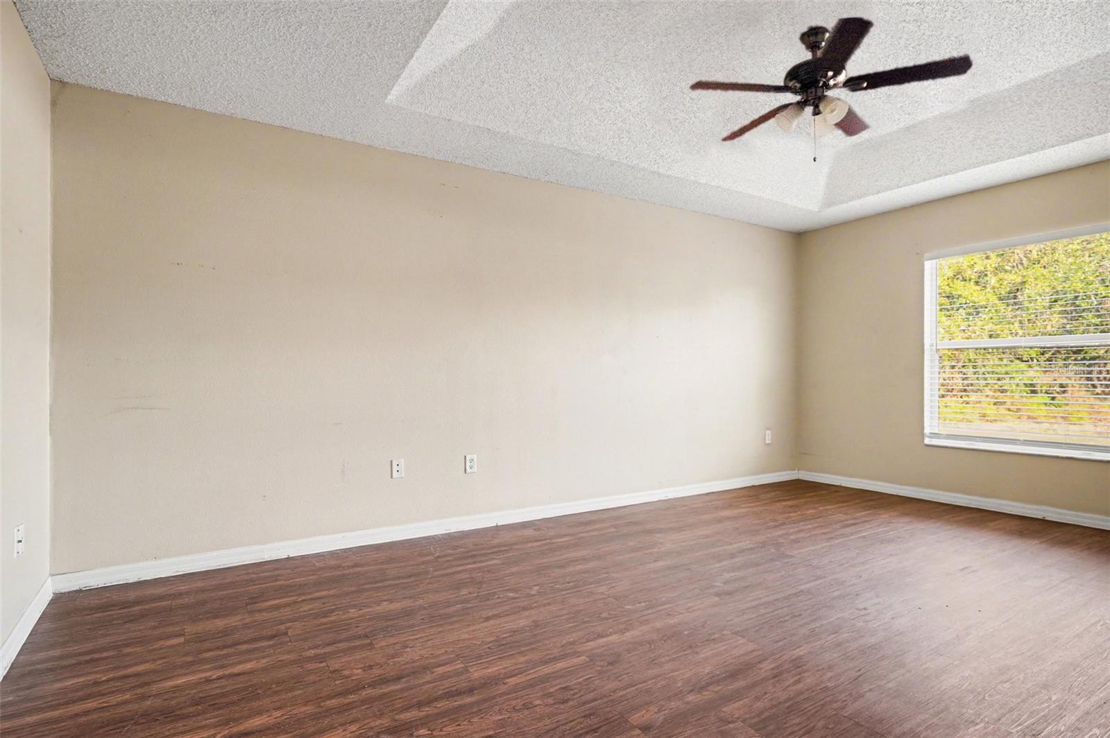 Image 12 of 25 For 489 Freeman Road Nw