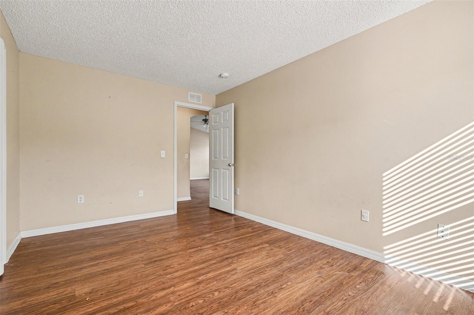 Image 19 of 25 For 489 Freeman Road Nw