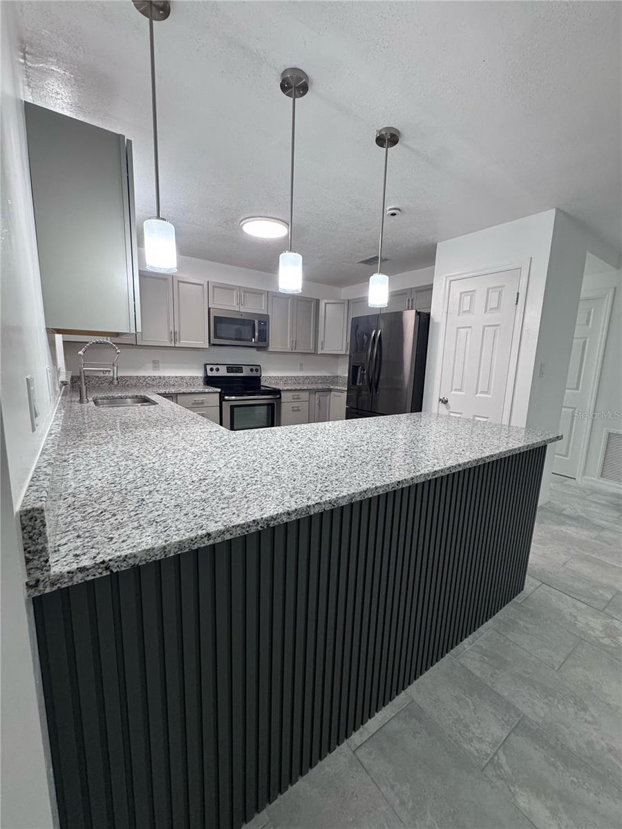 Image 16 of 68 For 9910 Canterbury Drive