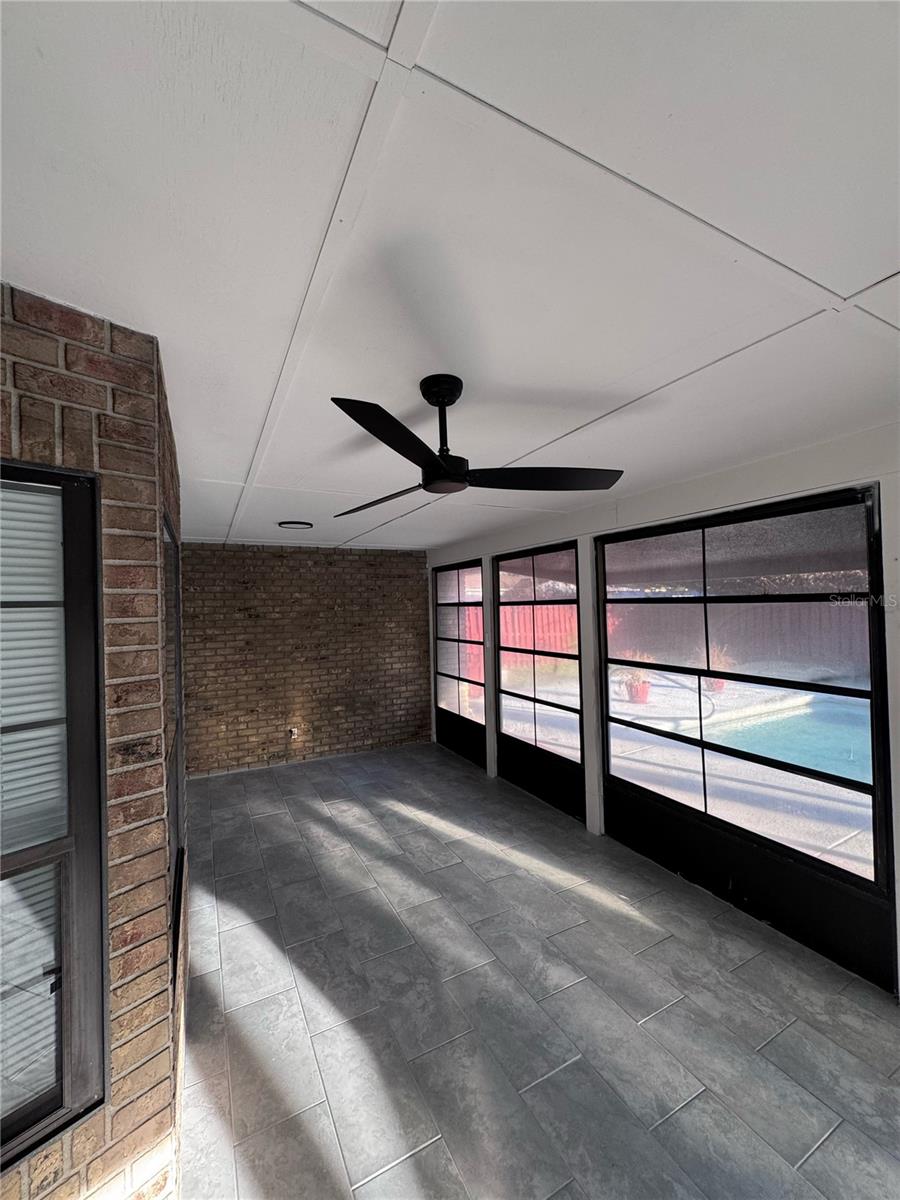 Image 32 of 68 For 9910 Canterbury Drive