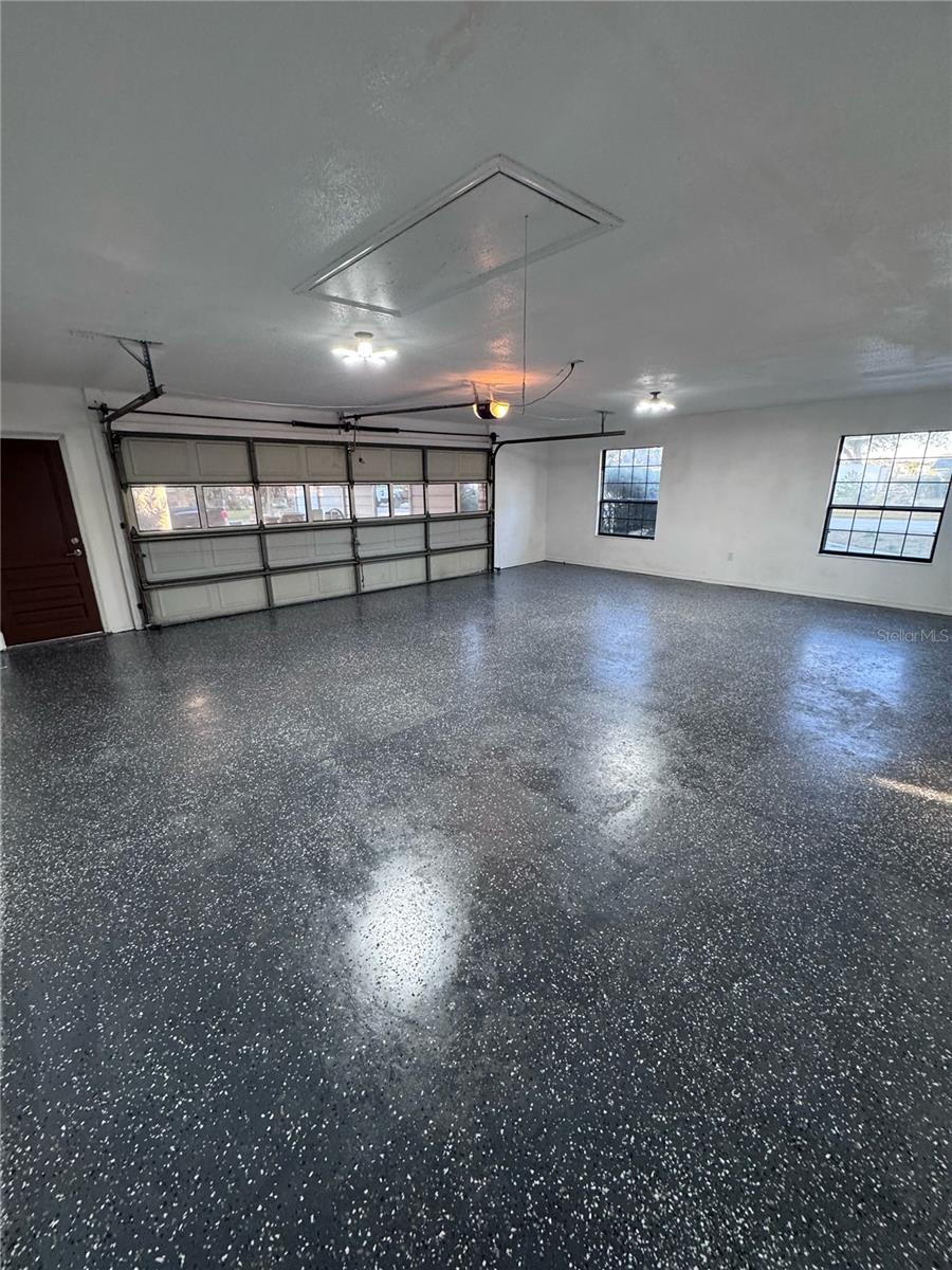 Image 34 of 68 For 9910 Canterbury Drive