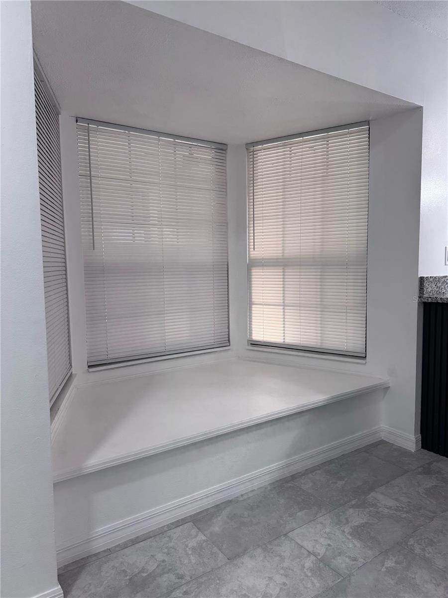 Image 44 of 68 For 9910 Canterbury Drive