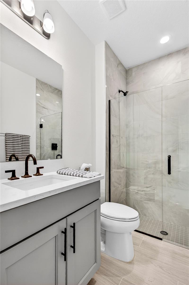 Image 28 of 70 For 3441 Bluff Oak