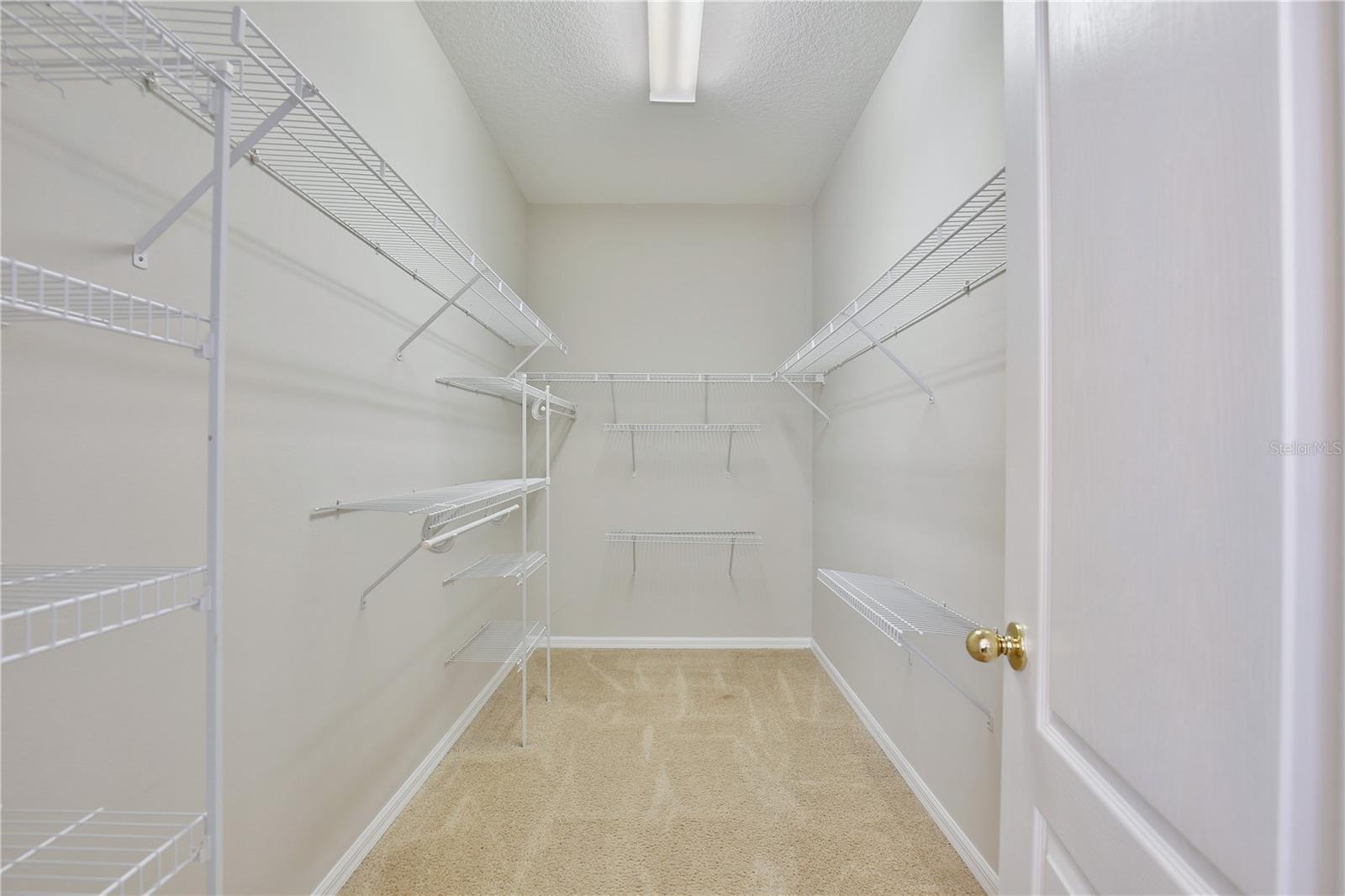 Image 14 of 37 For 3860 Siskin Drive