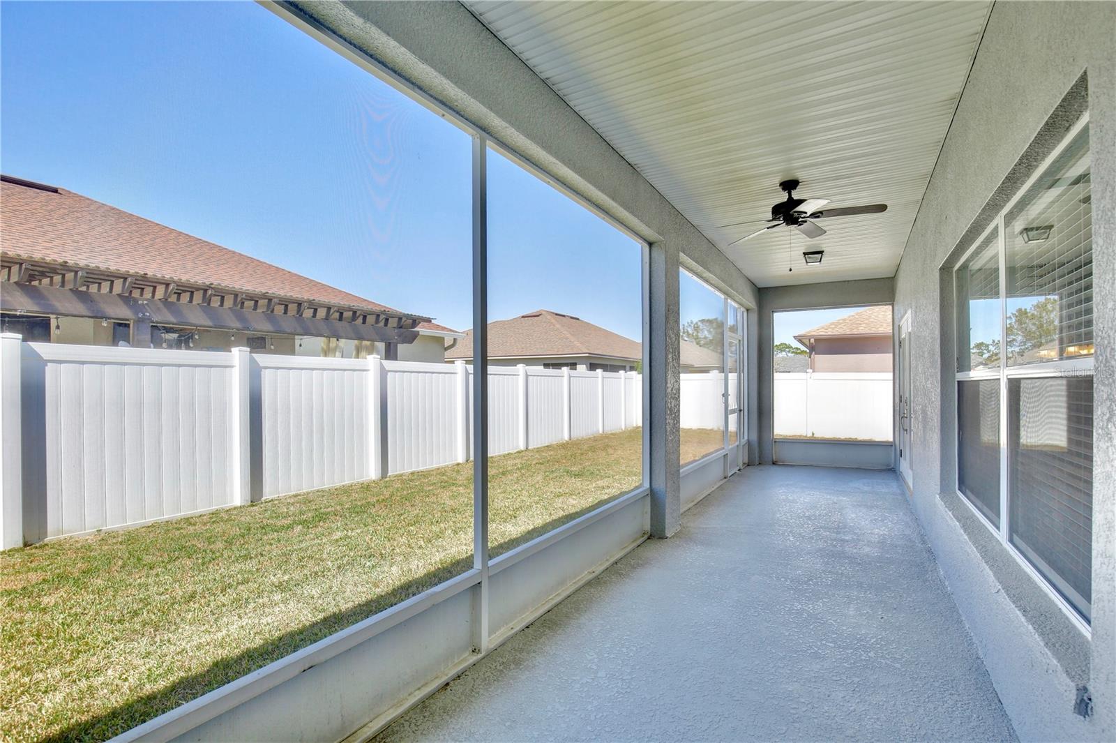 Image 22 of 37 For 3860 Siskin Drive