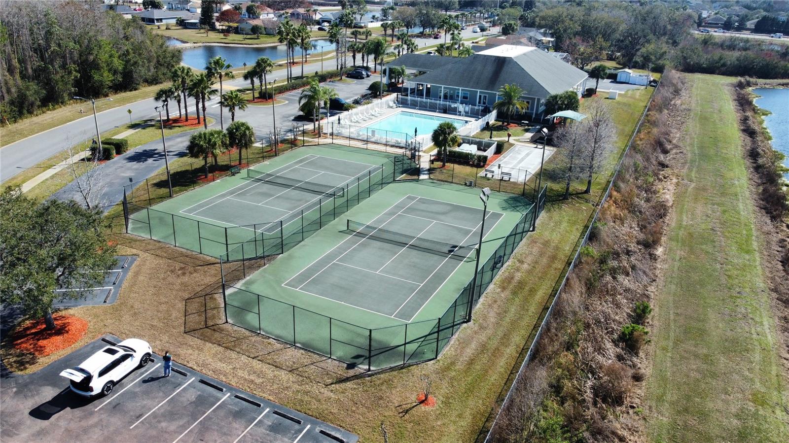 Image 29 of 37 For 3860 Siskin Drive