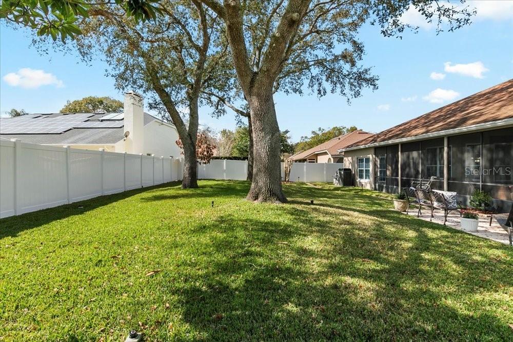 Image 25 of 70 For 857 Kingsbridge Drive