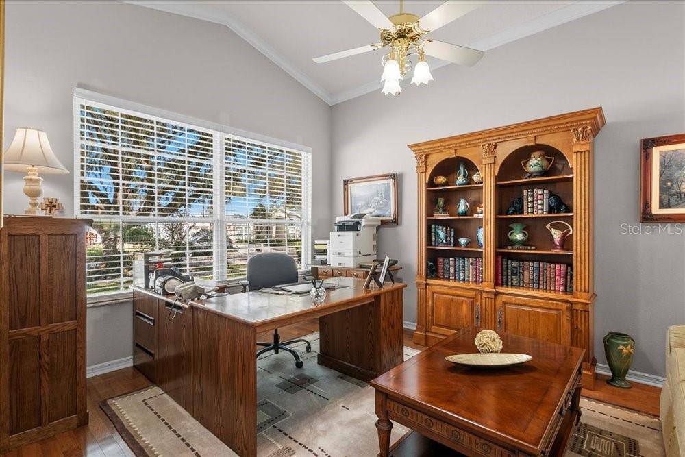 Image 6 of 70 For 857 Kingsbridge Drive