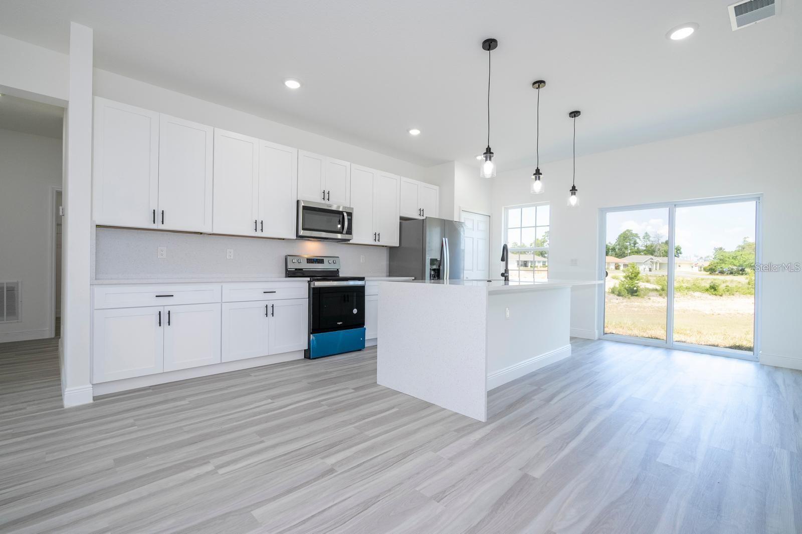 Image 18 of 39 For 3211 128th Street Road