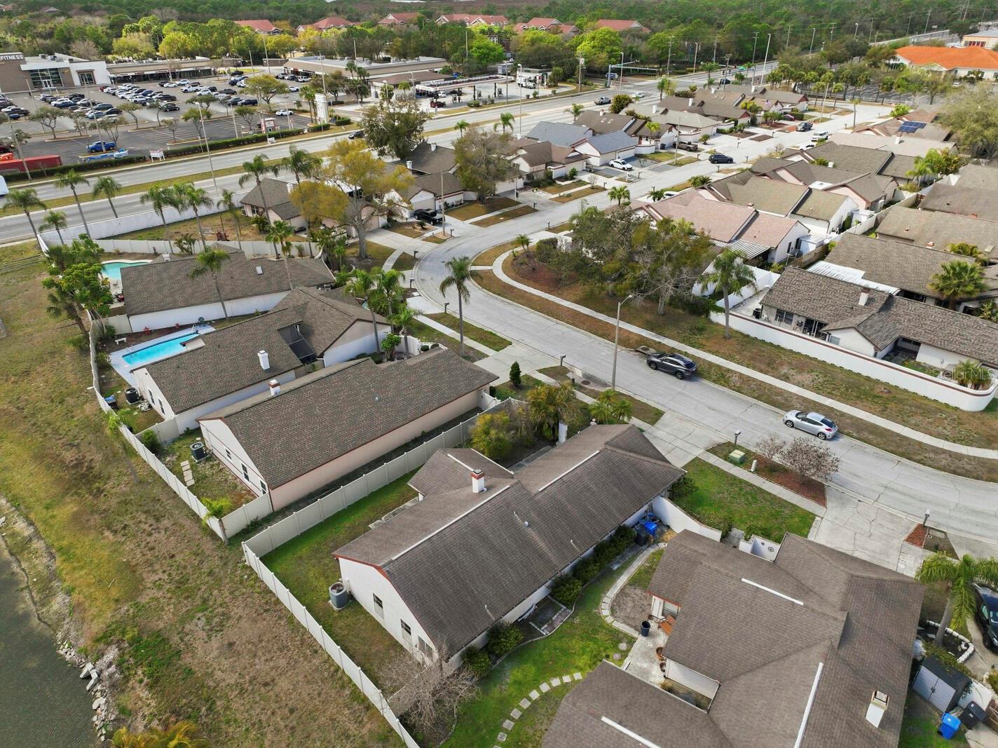 Image 25 of 26 For 10827 Venice Circle