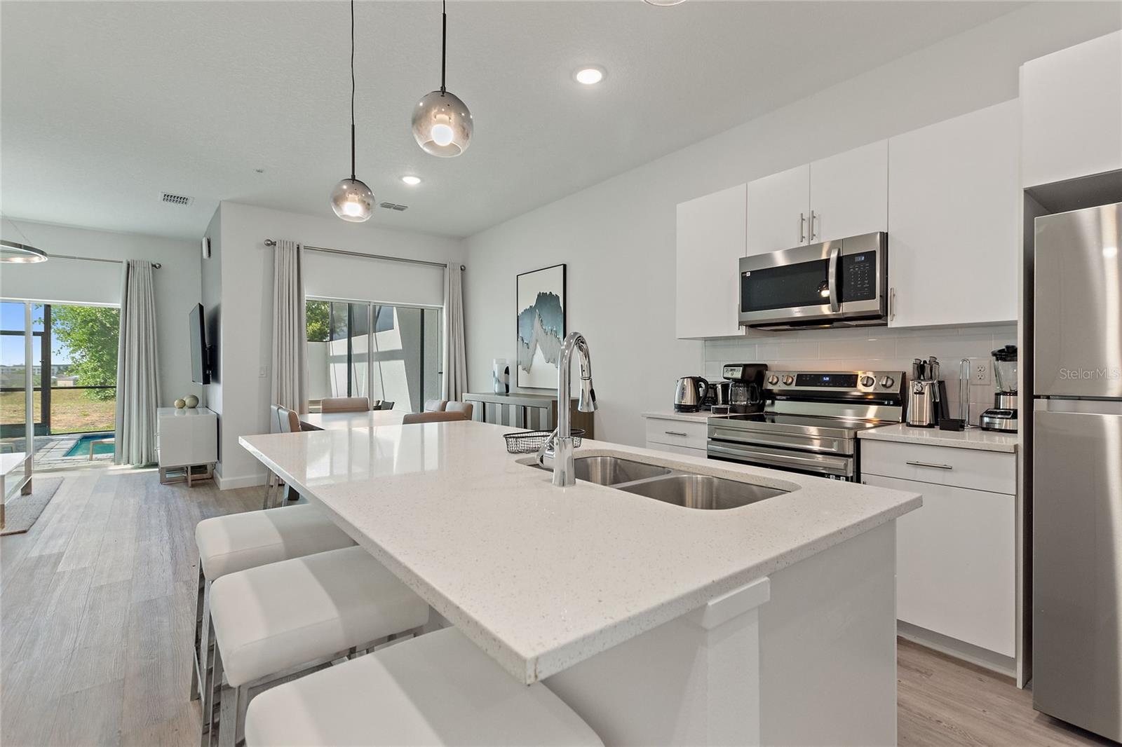 Image 13 of 61 For 452 Famagusta Drive