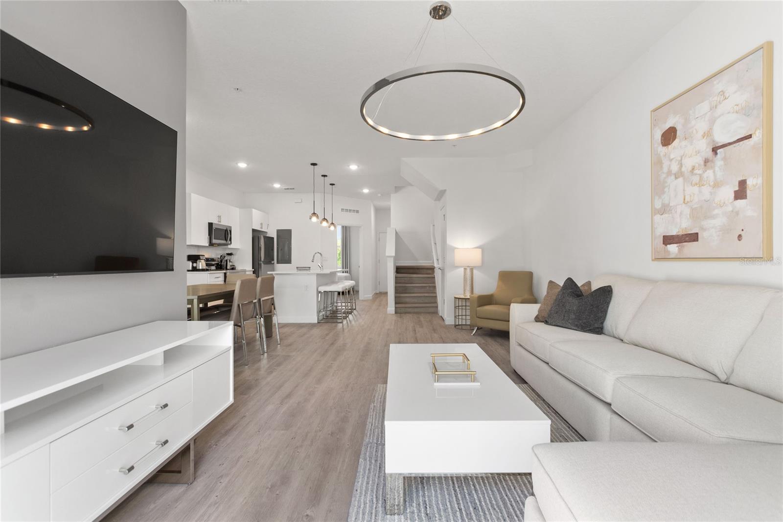 Image 25 of 61 For 452 Famagusta Drive