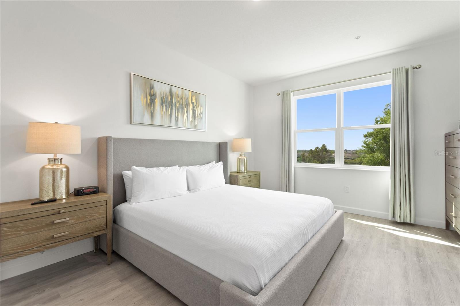 Image 26 of 61 For 452 Famagusta Drive