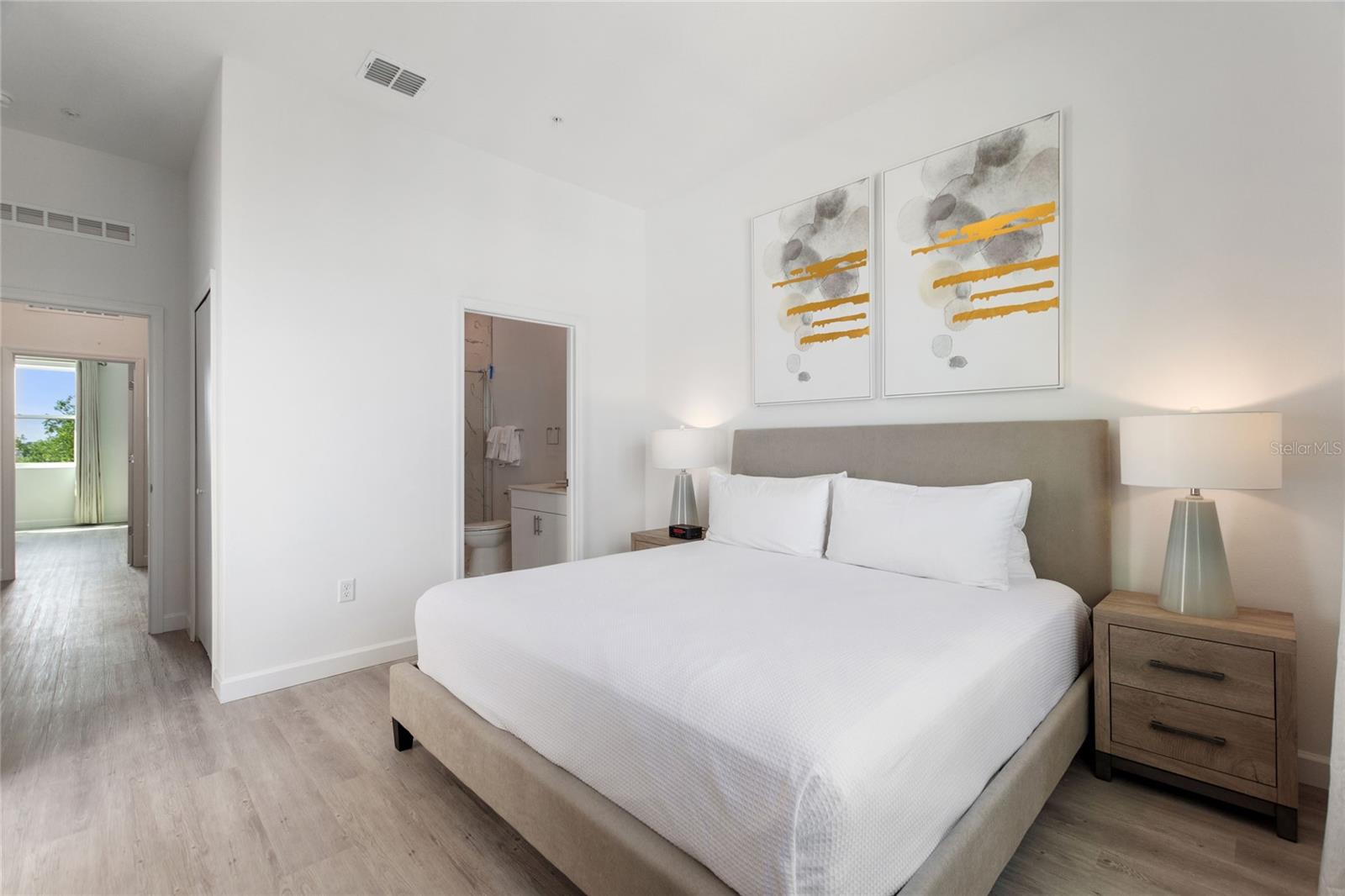 Image 43 of 61 For 452 Famagusta Drive