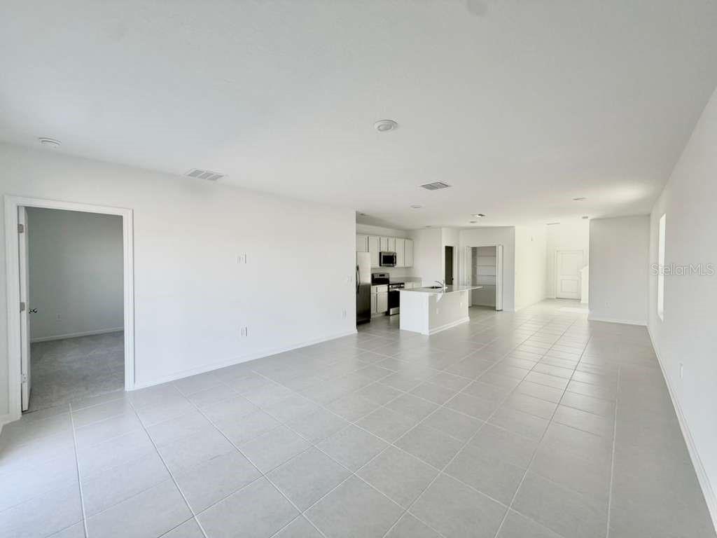 Image 4 of 21 For 2764 Lookout Ridge Road