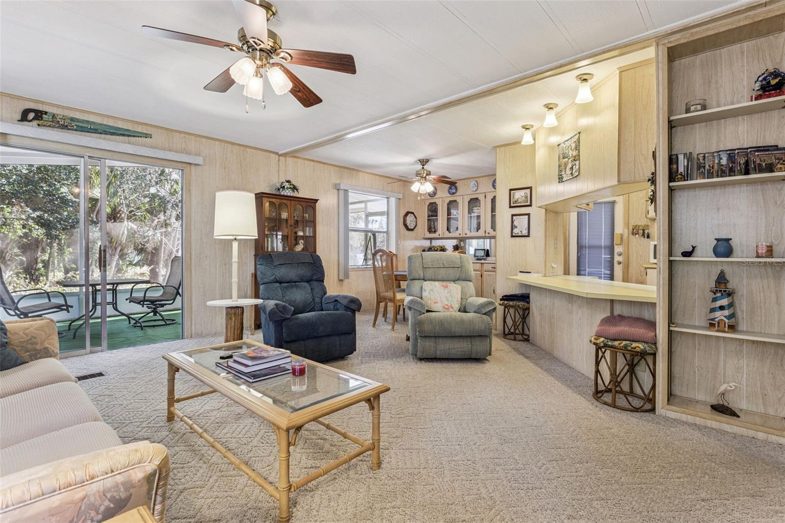 Image 10 of 39 For 197 Palm Meadows Drive