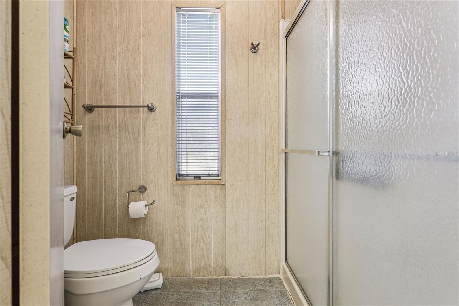 Image 17 of 39 For 197 Palm Meadows Drive