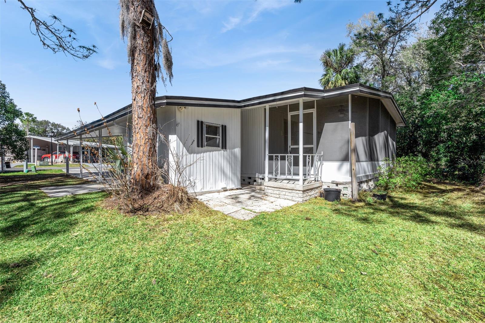 Image 24 of 39 For 197 Palm Meadows Drive