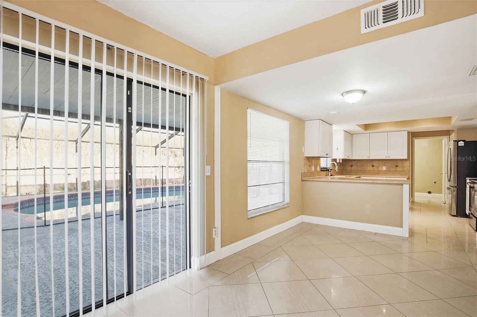 Image 16 of 45 For 15908 Bridgewater Lane