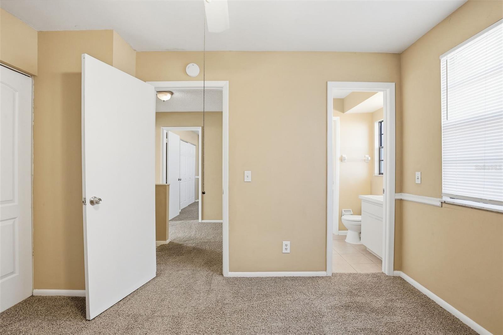 Image 34 of 45 For 15908 Bridgewater Lane