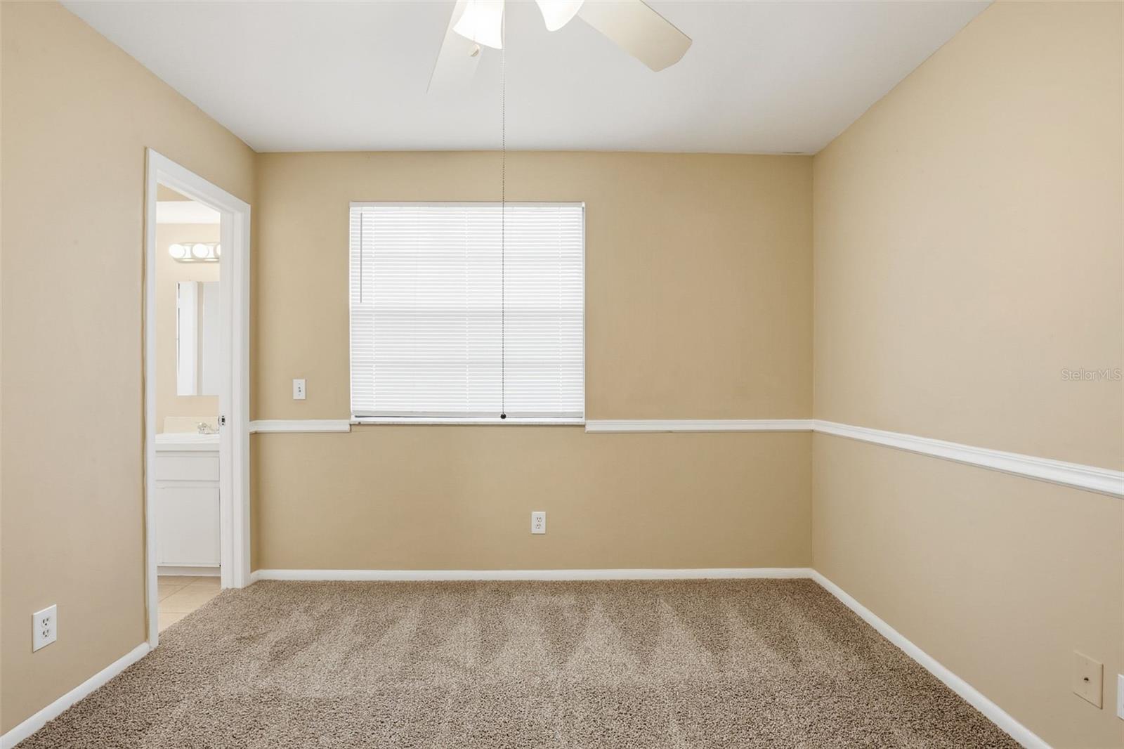 Image 35 of 45 For 15908 Bridgewater Lane