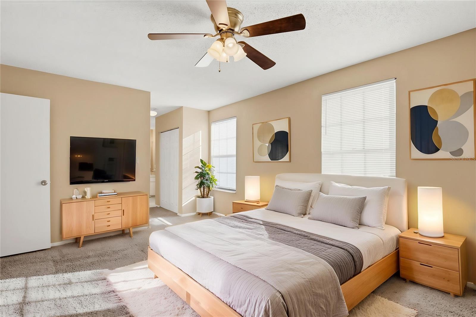 Image 6 of 45 For 15908 Bridgewater Lane