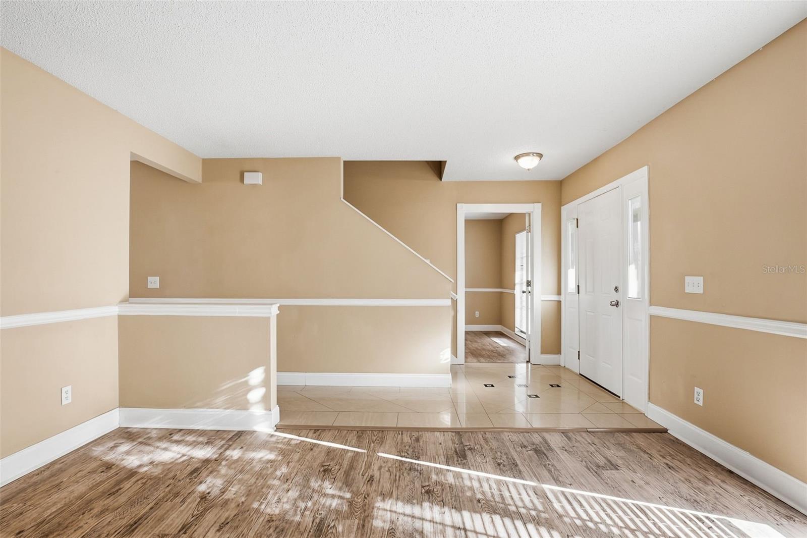 Image 8 of 45 For 15908 Bridgewater Lane