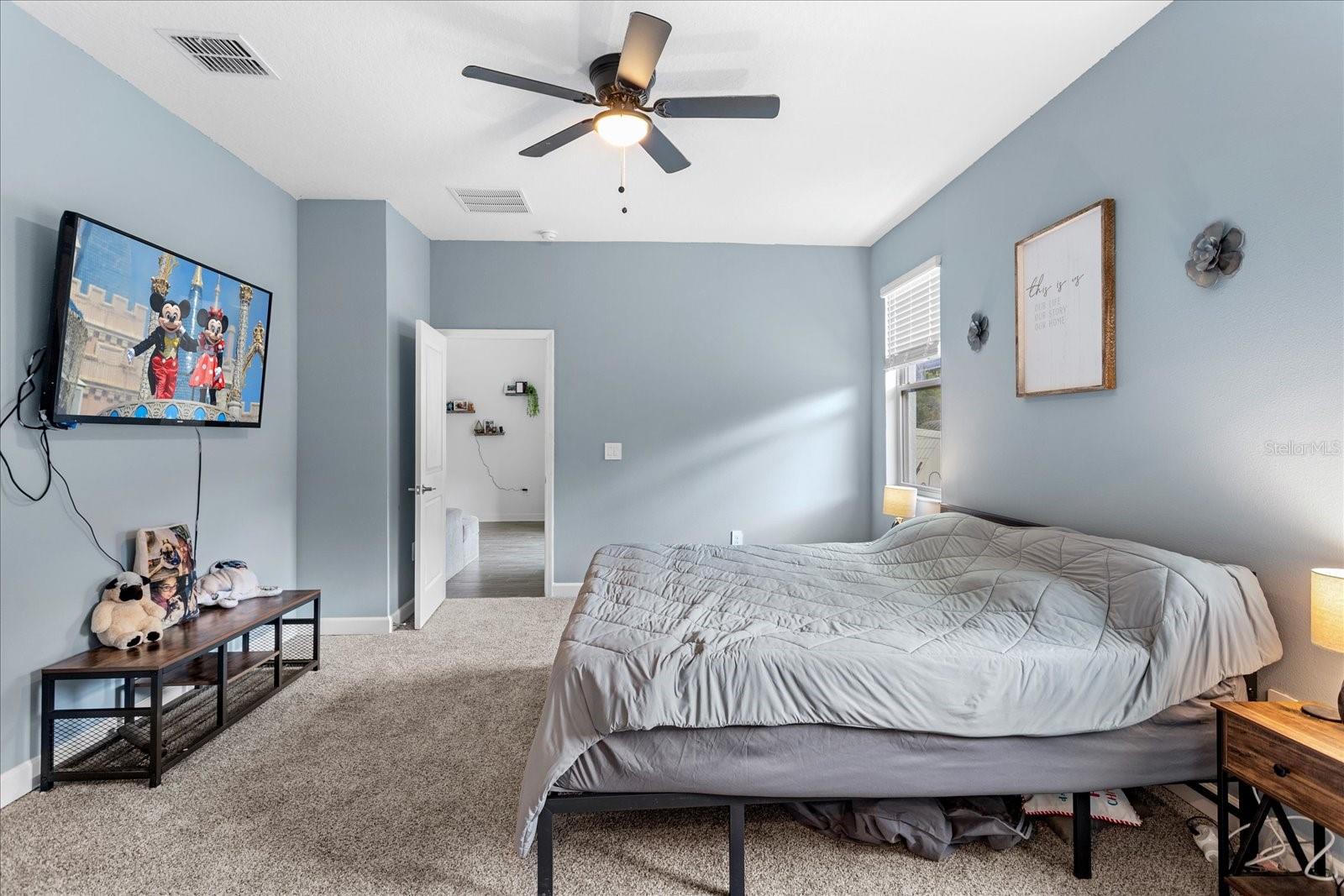 Image 17 of 31 For 1774 Good Neighbor Loop