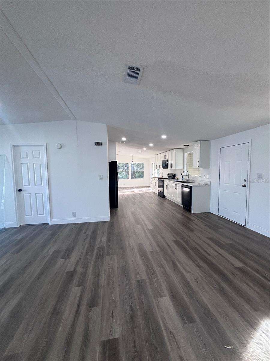 Image 12 of 24 For 2620 Einwood Drive