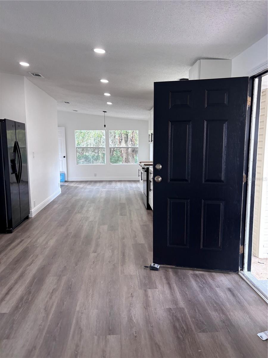 Image 14 of 24 For 2620 Einwood Drive